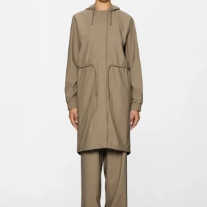 String W Parka