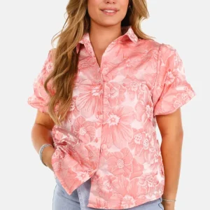 Blouse met korte mouwen en bloemenstructuur roze