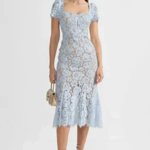 Short Sleeved Lace Dress With Delicate Matching Waist Belt - Blue