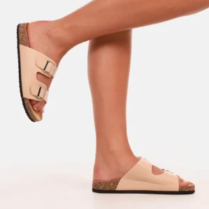 Comfortabele slippers met dubbele gespsluiting beige