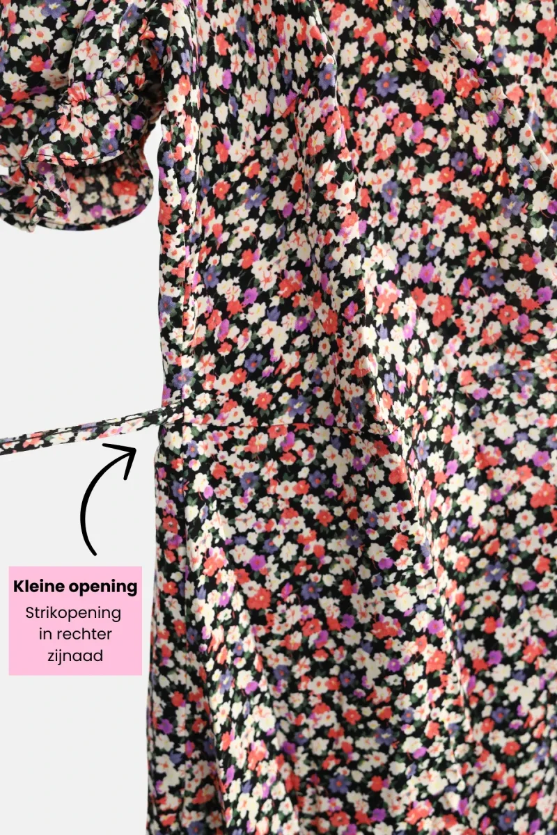 Jurk met bloemenprint en strikdetail zwart - Afbeelding 7